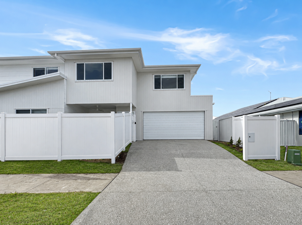 2/46 Tablelands Cres, Banya, QLD 4551