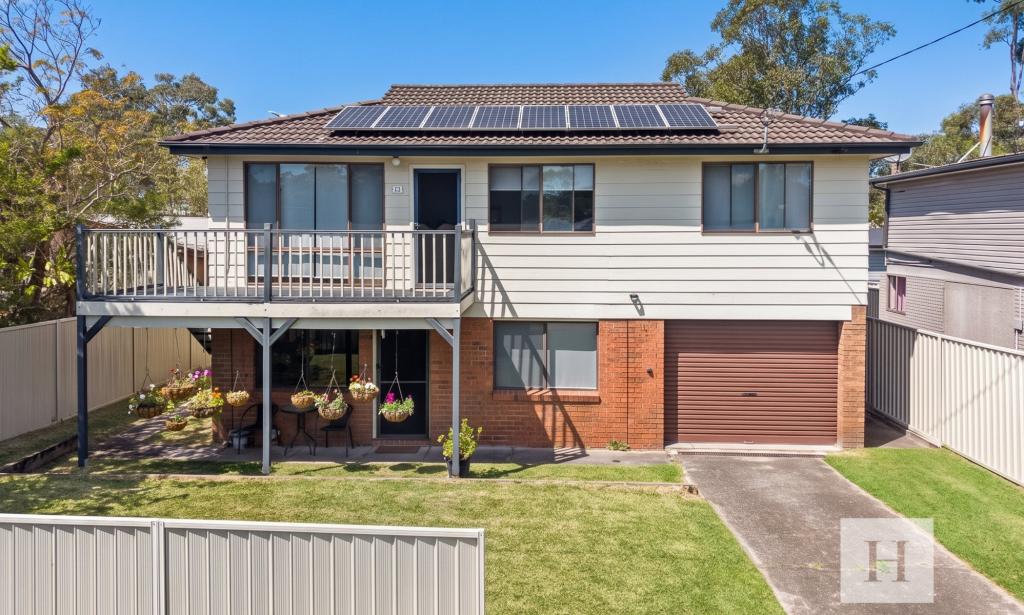 18 & 18a Goorama Ave, San Remo, NSW 2262