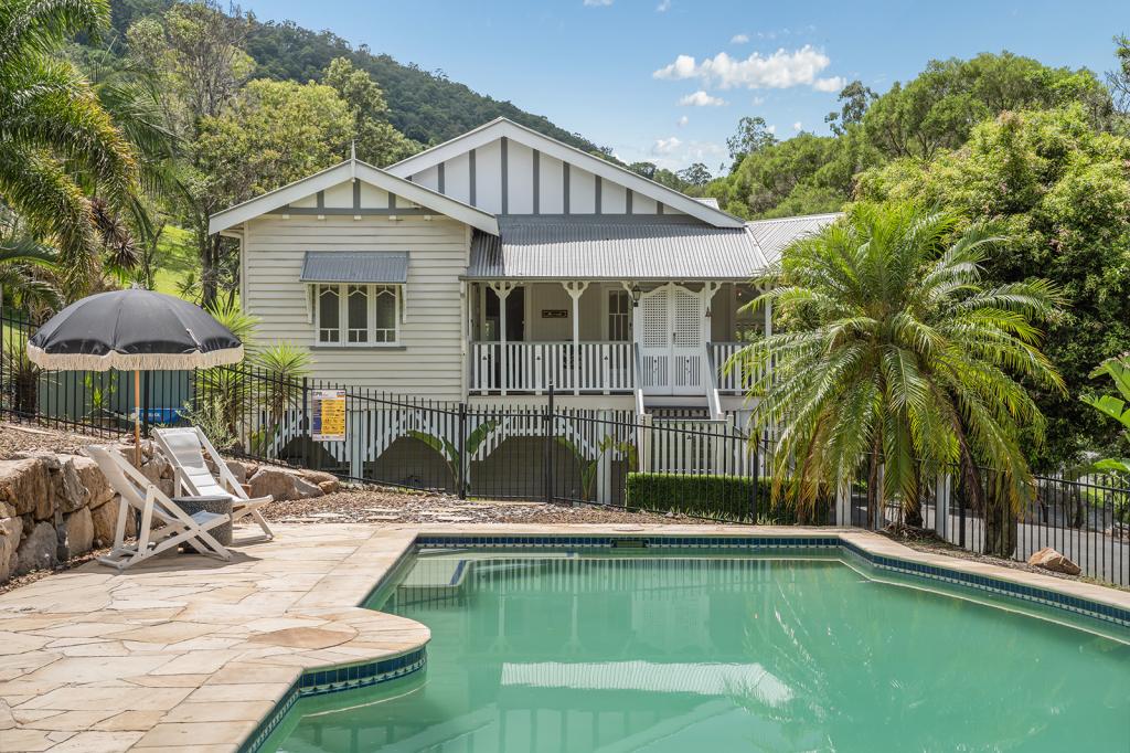 16 Birdwood Dr, Samford Valley, QLD 4520