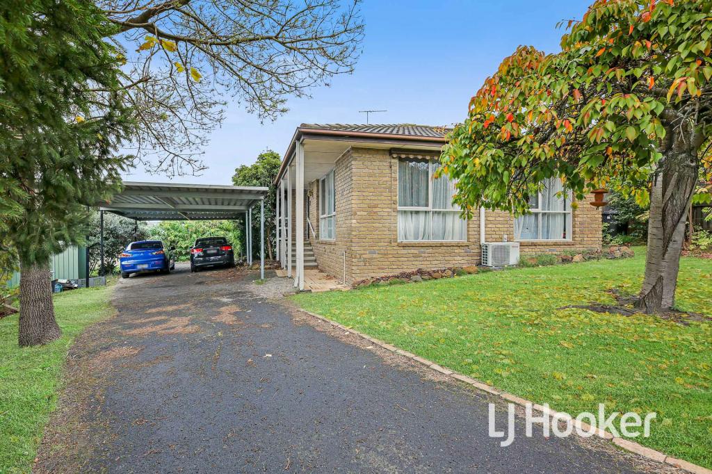 8 Gregory Ct, Pakenham, VIC 3810