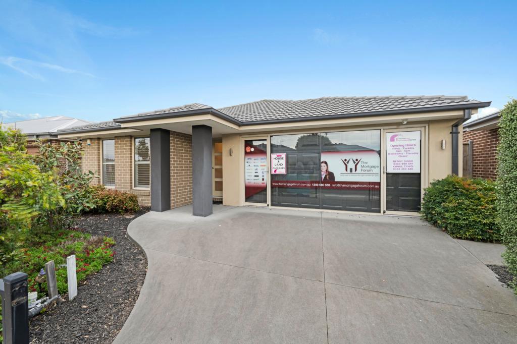 10 Gatsby Dr, Officer, VIC 3809
