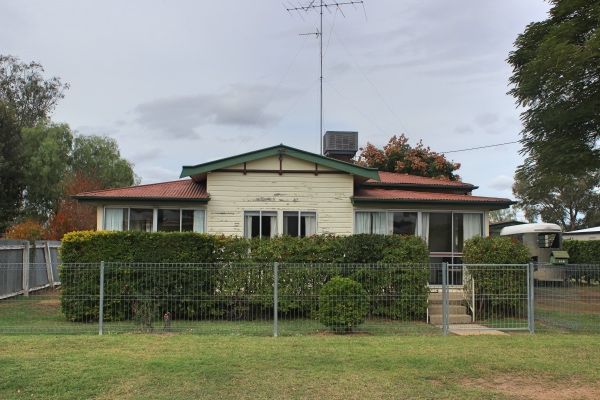 114 Pfingst St, Goondiwindi, QLD 4390