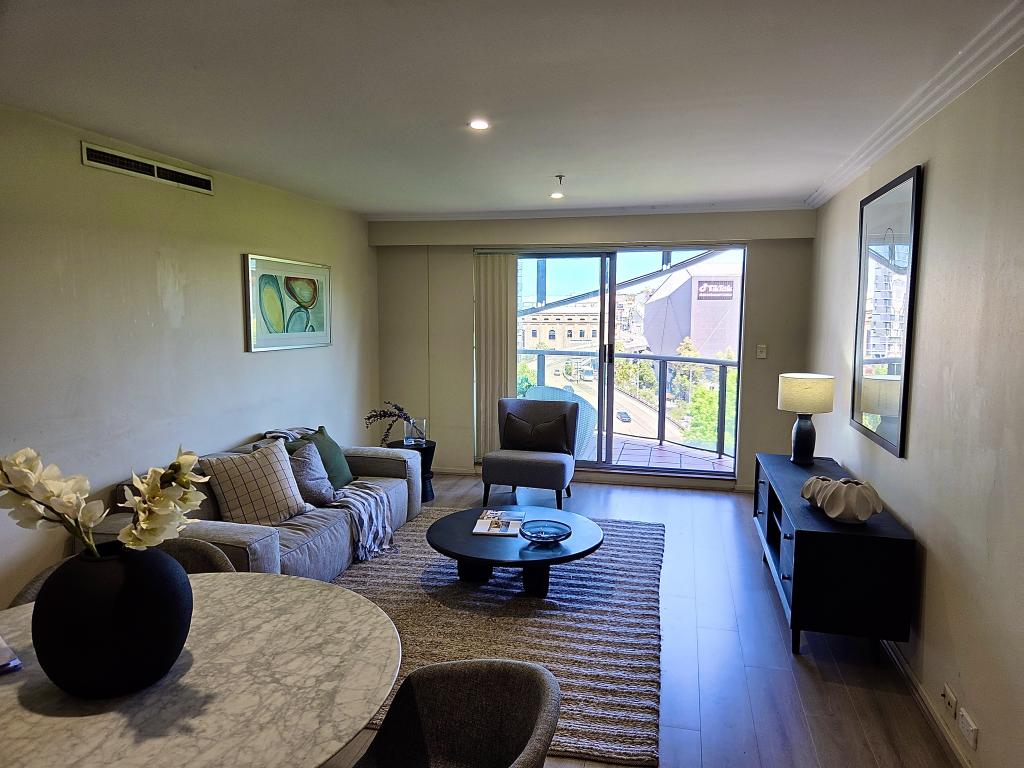 1017/28 Harbour St, Sydney, NSW 2000
