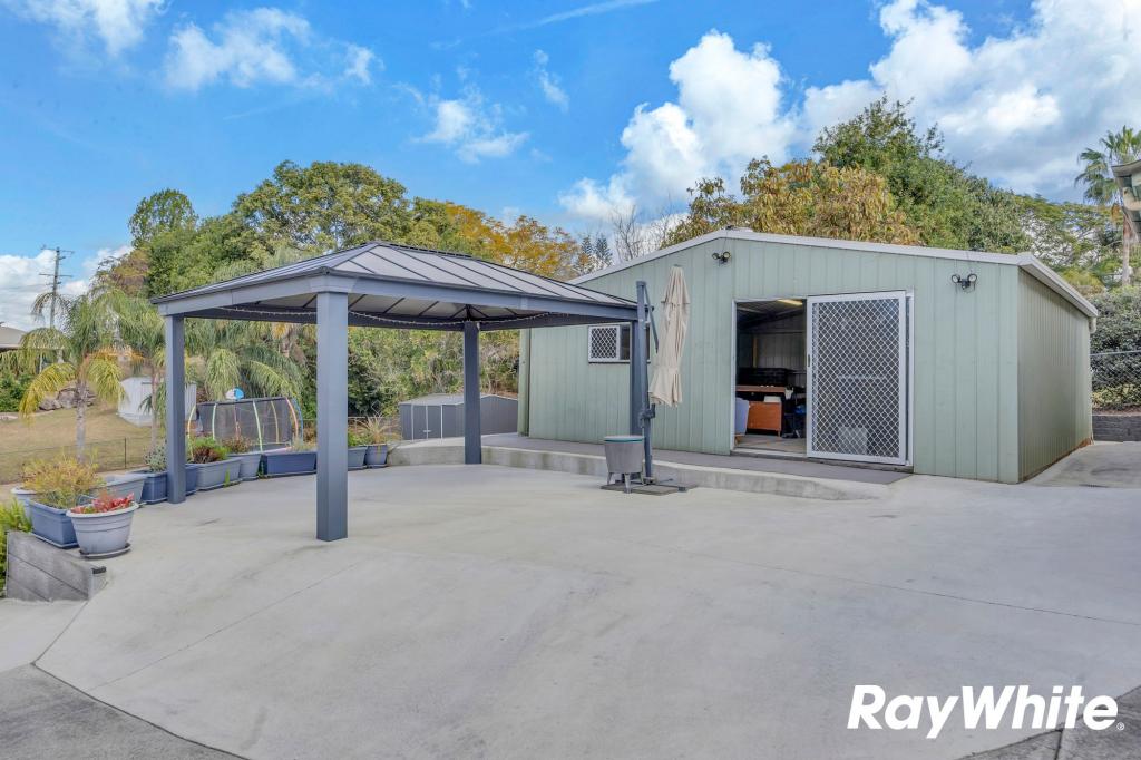 207 Blackstone Rd, Silkstone, QLD 4304