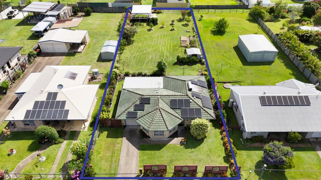 42 Philip St, Howard, QLD 4659