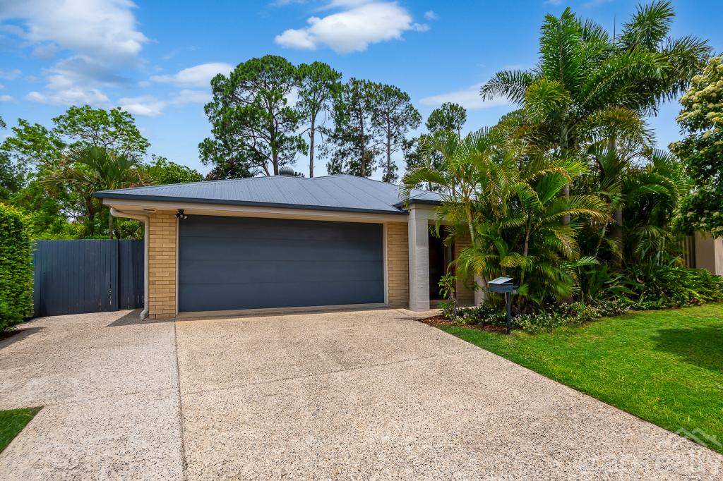 13 Highland Pl, Forest Lake, QLD 4078