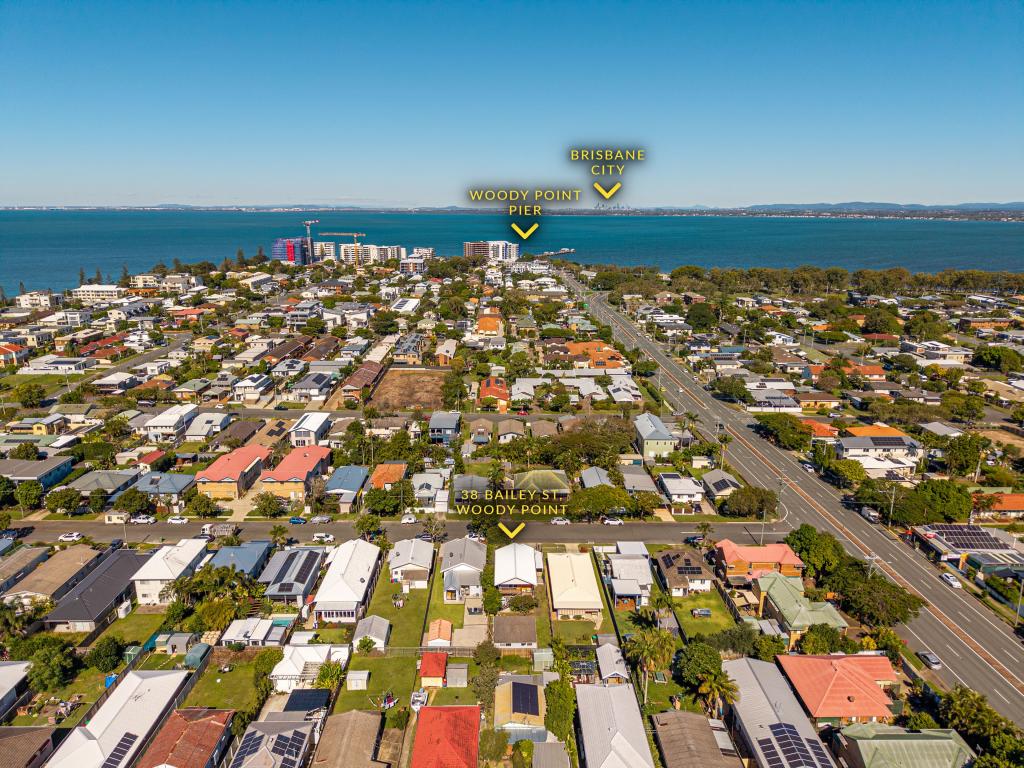 38 Bailey St, Woody Point, QLD 4019