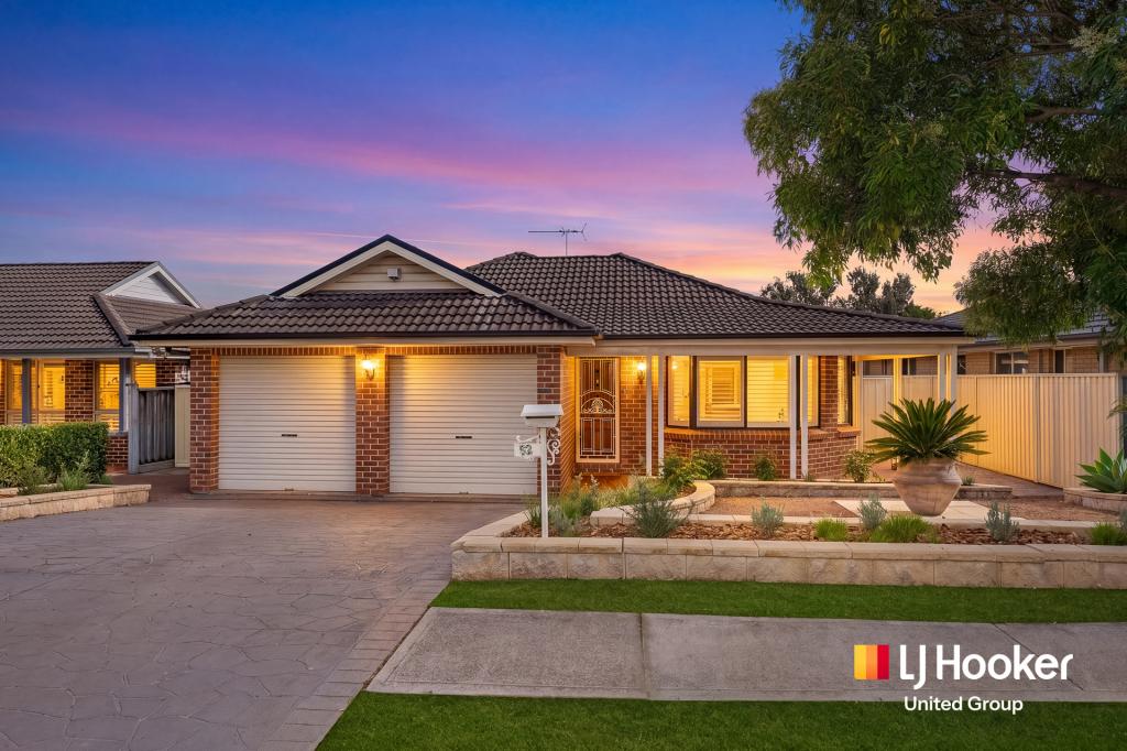 52 Montgomery Cct, Narellan Vale, NSW 2567