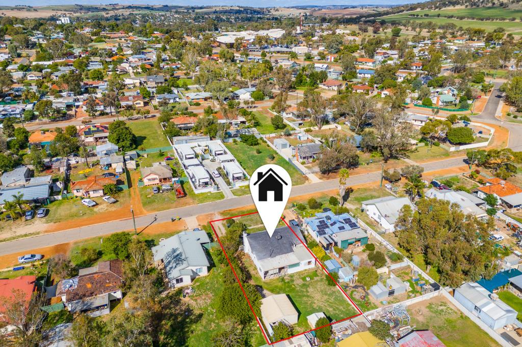 17 Yalbaroo Rd, Northam, WA 6401