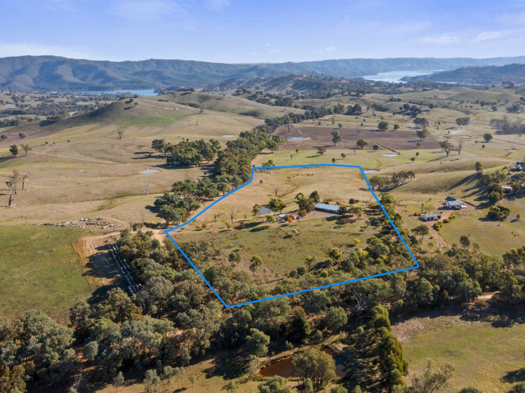 968 Monkey Gully Rd, Goughs Bay, VIC 3723