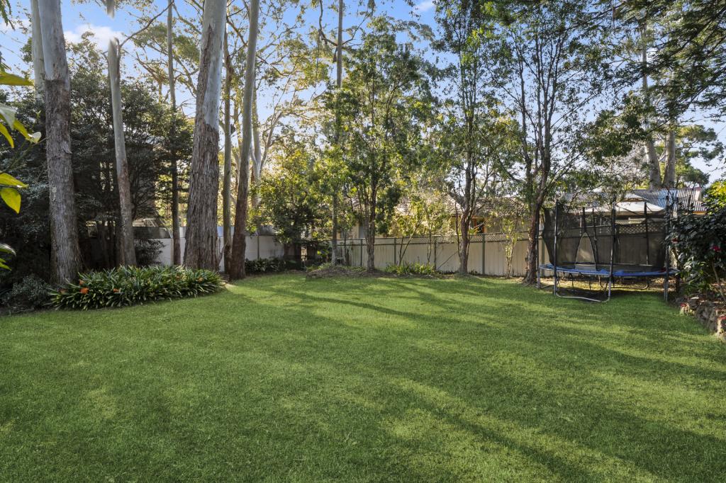 68 Castle Hill Rd, West Pennant Hills, NSW 2125