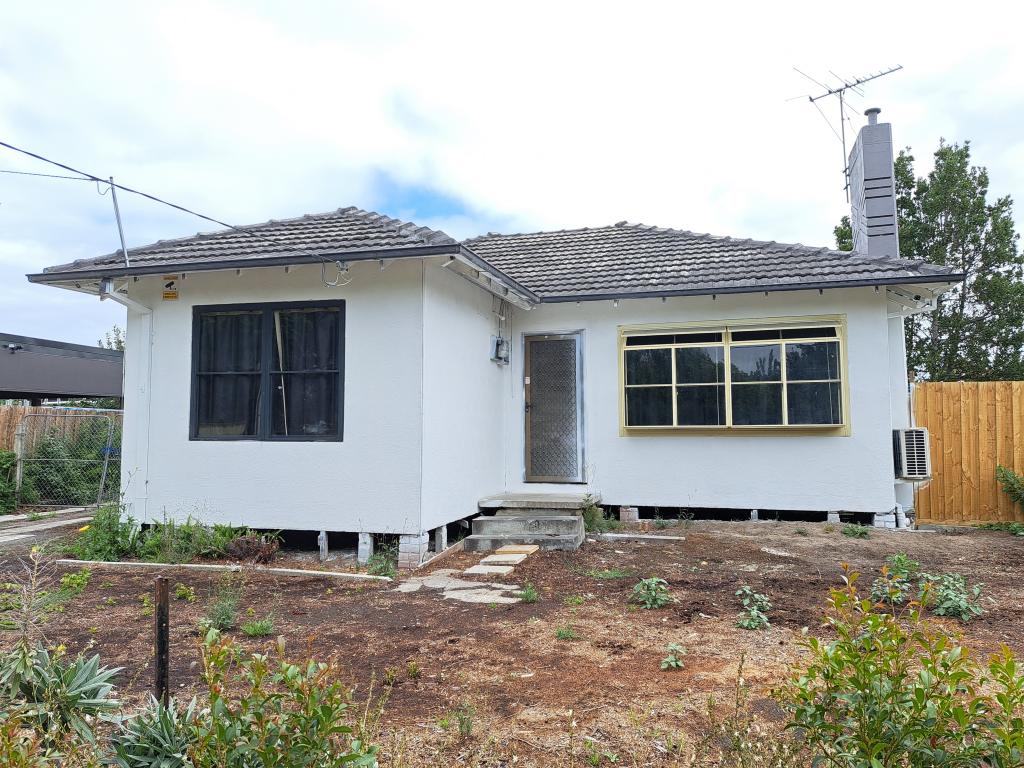 1,2&3/4 Grevillea St, Doveton, VIC 3177