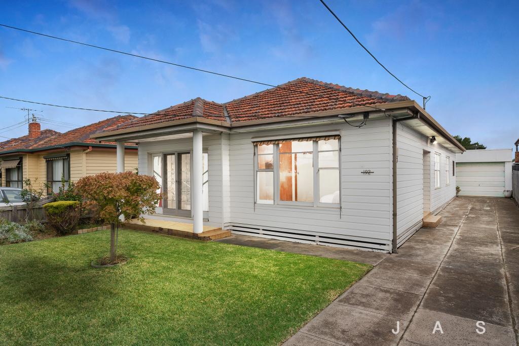 192 Roberts St, Yarraville, VIC 3013