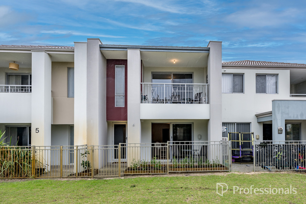 6/22 Scrubwren Cct, Alkimos, WA 6038