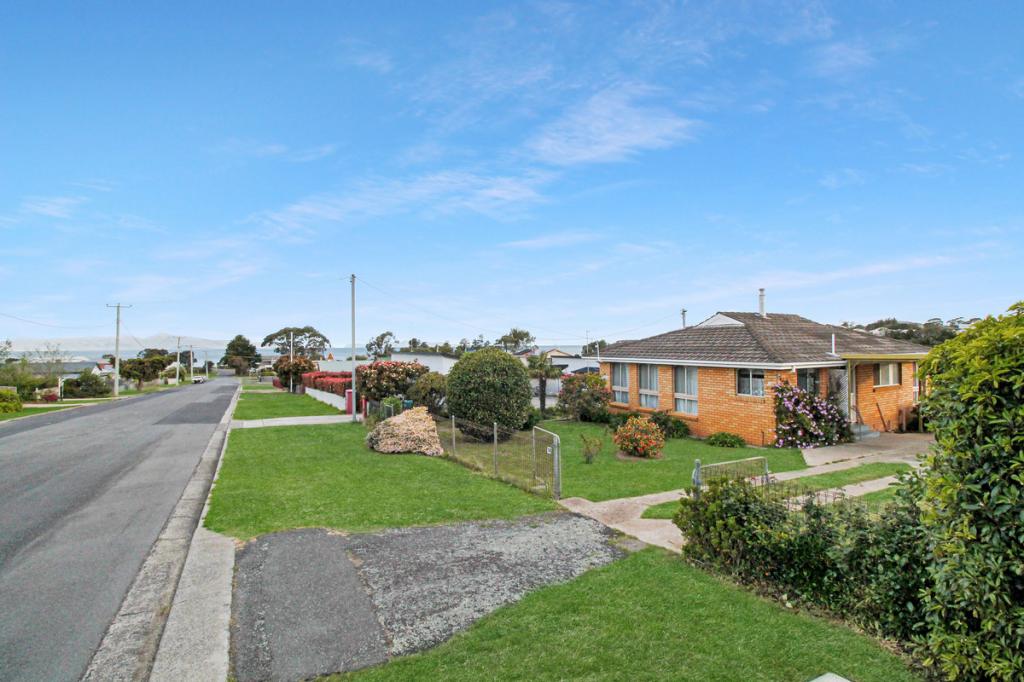 14 Julia St, Swansea, TAS 7190