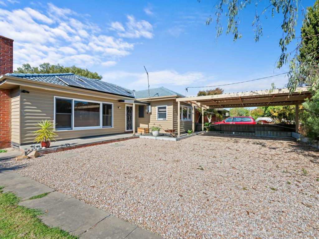 10 Dean St, Bairnsdale, VIC 3875