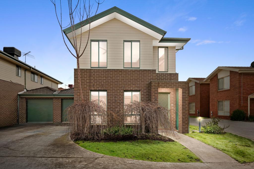 2 Pace Cct, South Morang, VIC 3752