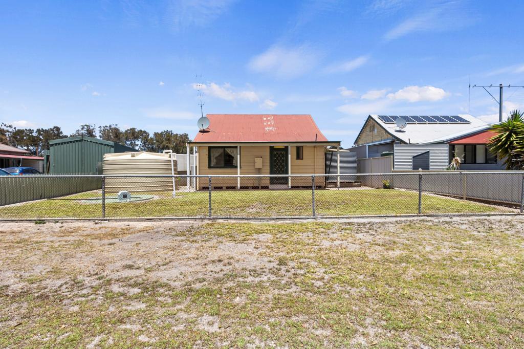 214A CORNY POINT RD, CORNY POINT, SA 5575