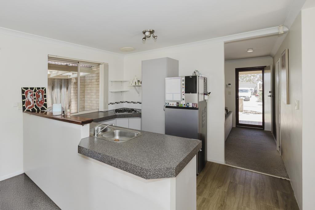 10 Longton Way, Ellenbrook, WA 6069