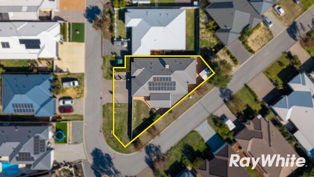 21 Highland Cres, Meadow Springs, WA 6210