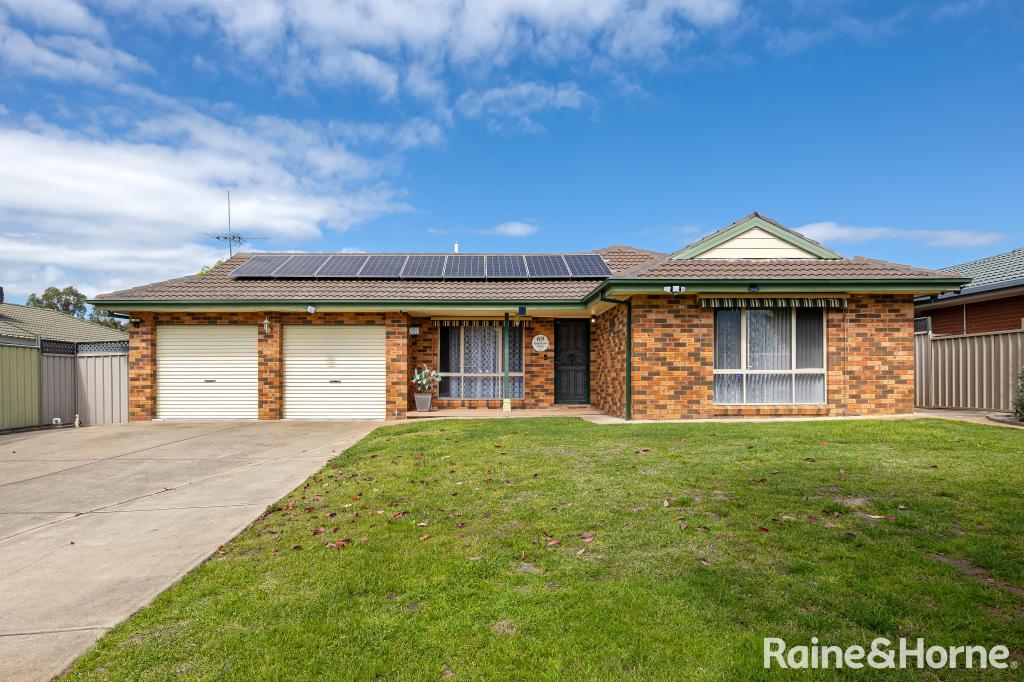 69 Eldershaw Dr, Forest Hill, NSW 2651