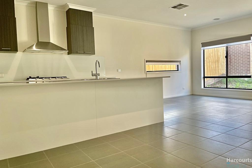 277 The Lakes Bvd, South Morang, VIC 3752