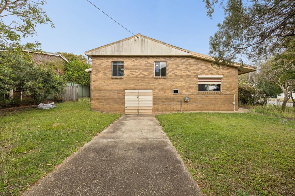 12 Grahams Rd, Strathpine, QLD 4500