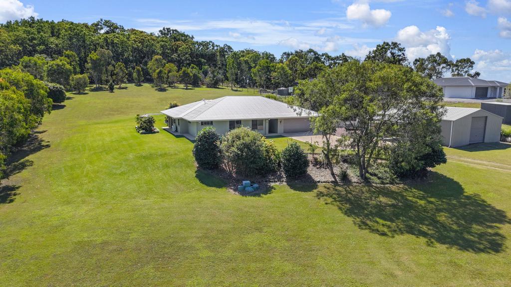 9 PERPETUA PL, SARINA, QLD 4737