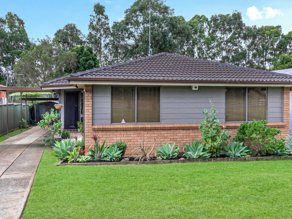 162 Madagascar Dr, Kings Park, NSW 2148