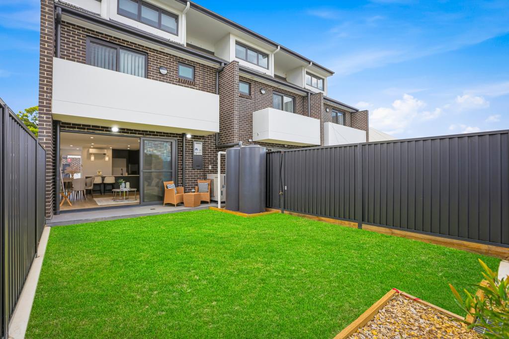 1/5 Anderson Rd, Northmead, NSW 2152