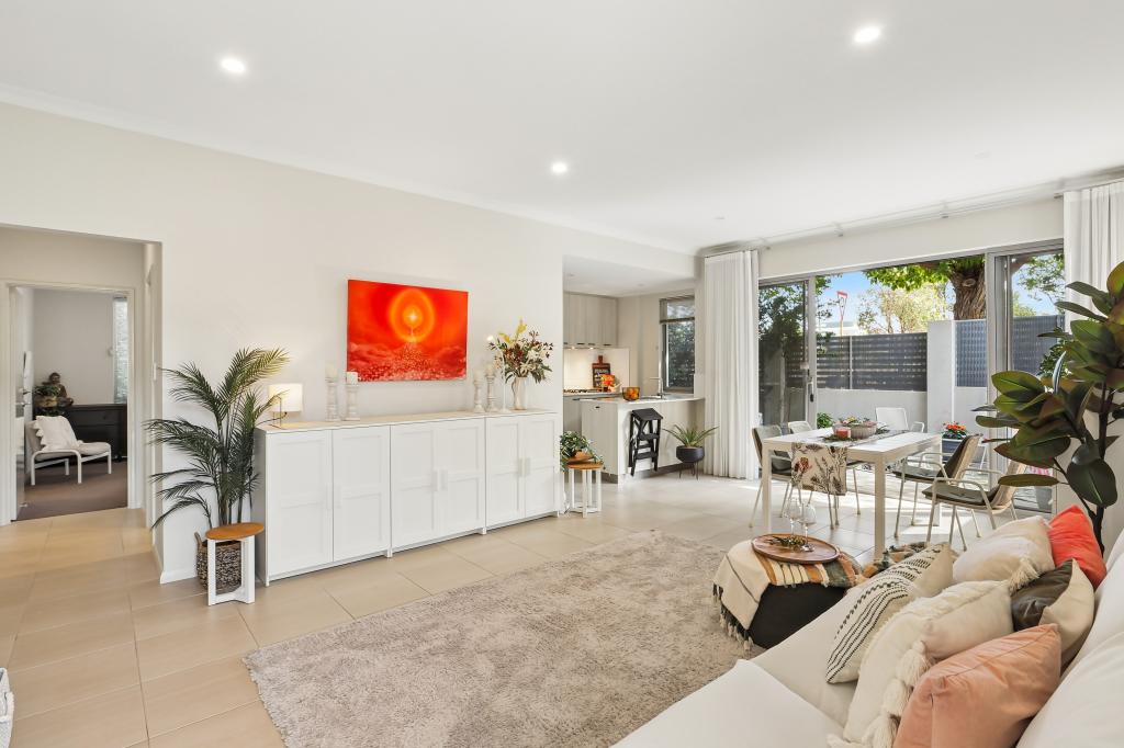 1/2 De Grey St, Innaloo, WA 6018