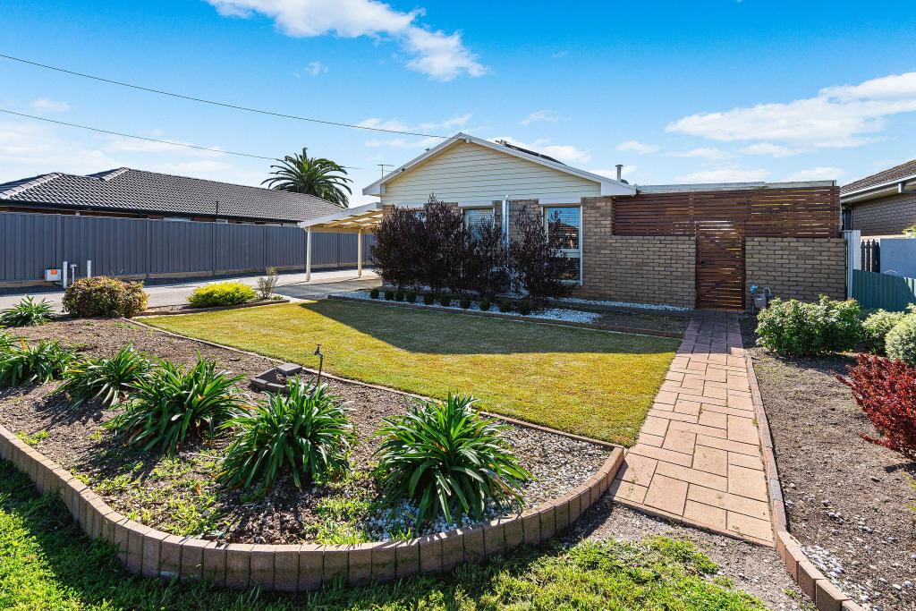 5b Saintfield St, Lara, VIC 3212