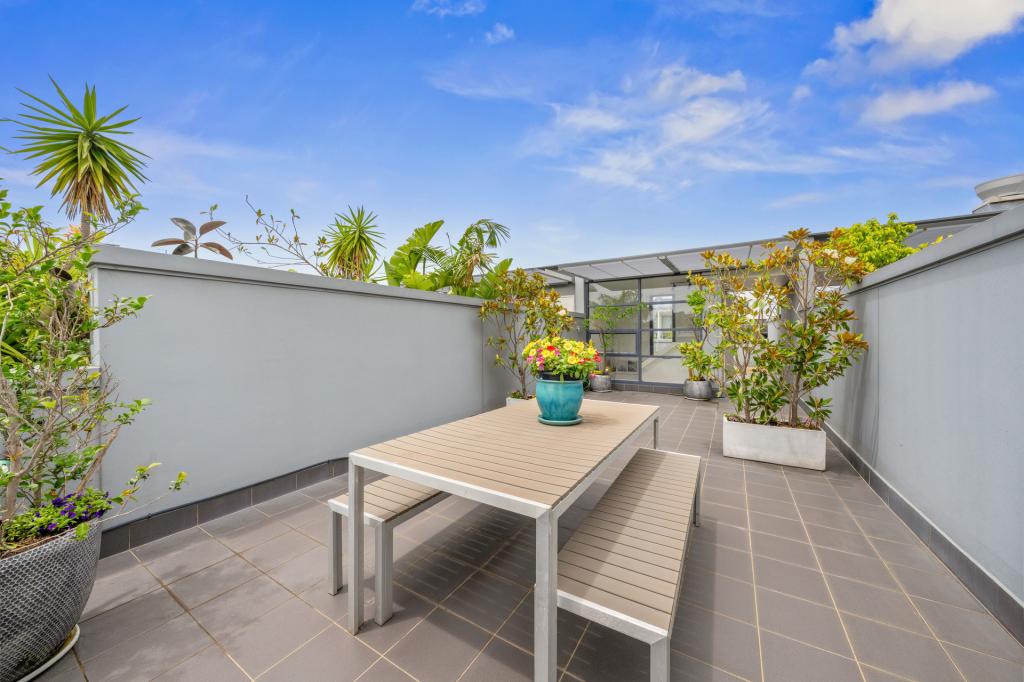 A402/11 HUNTER ST, WATERLOO, NSW 2017