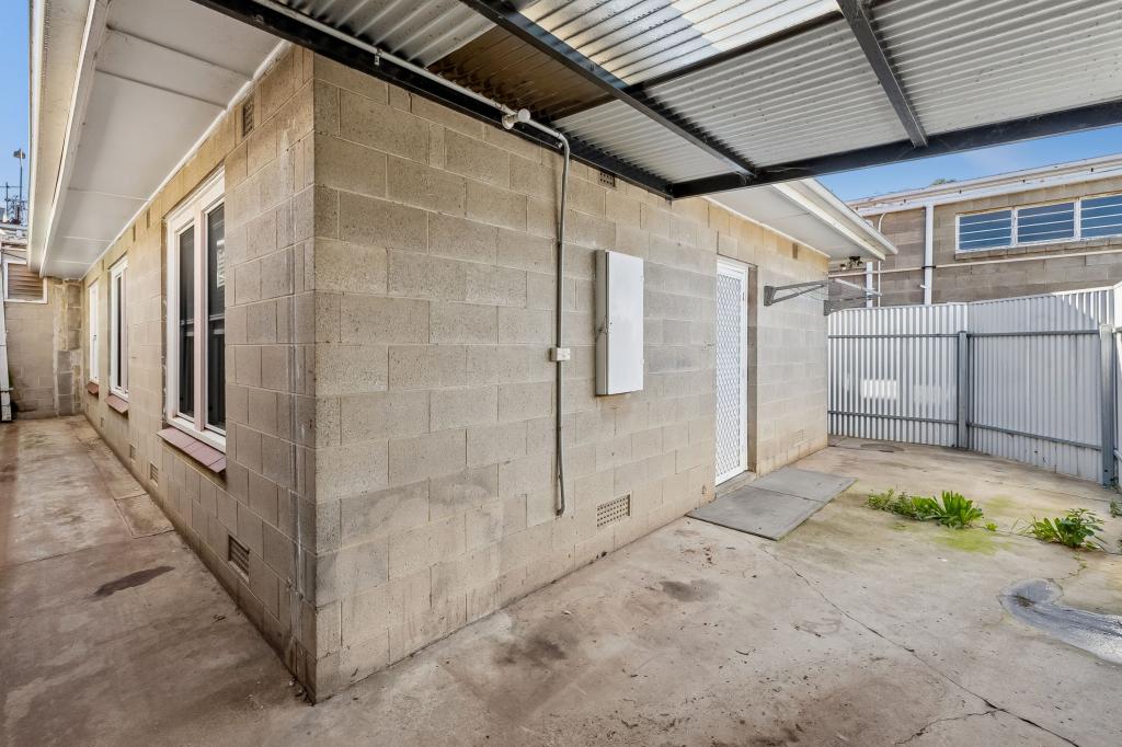 REAR/43 HENLEY BEACH RD, HENLEY BEACH SOUTH, SA 5022