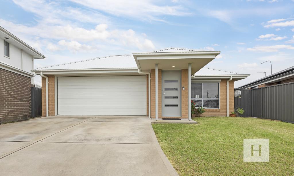 15 Downing Lane, Woongarrah, NSW 2259