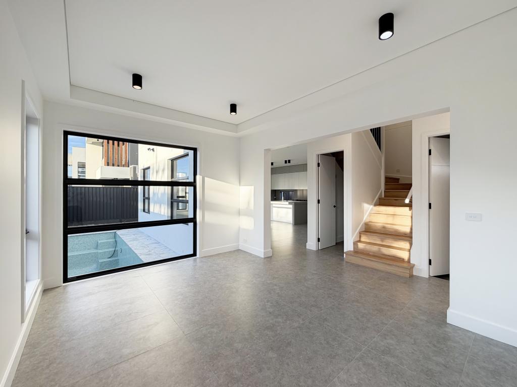 28 Trentham St, Box Hill, NSW 2765