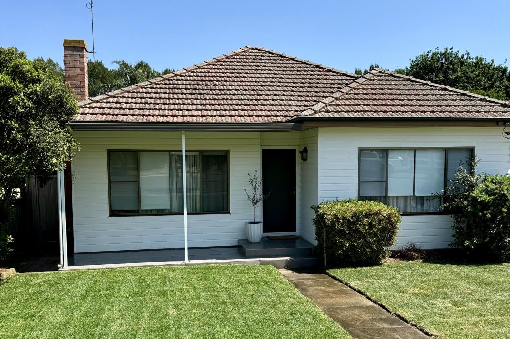 47 Harrington St, Elderslie, NSW 2570