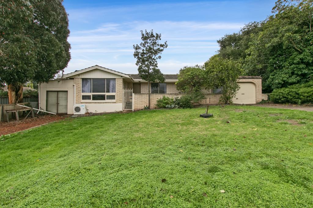 11 Perry Rd, Huntfield Heights, SA 5163