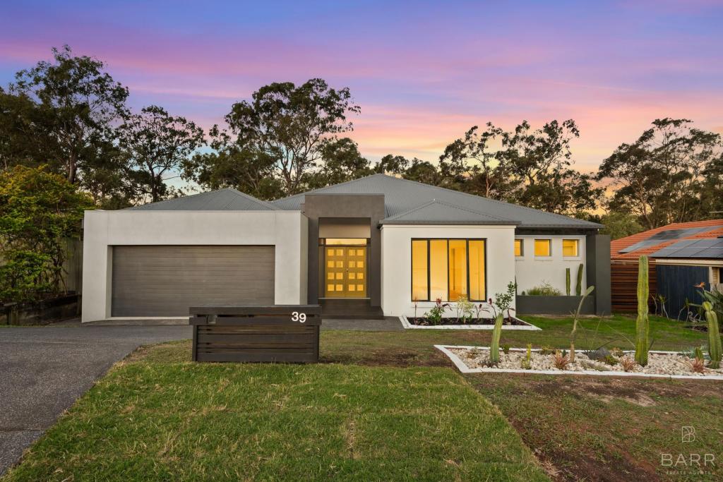39 TURRBAL ST, BELLBOWRIE, QLD 4070