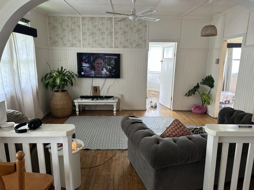 27 Railway St, Yandina, QLD 4561