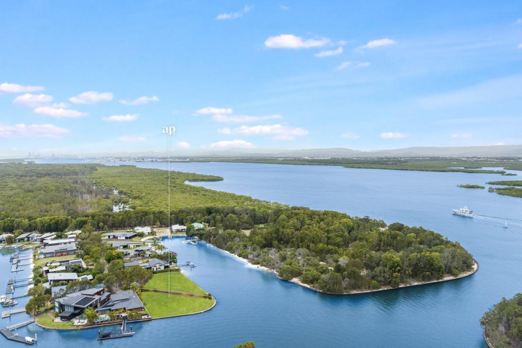 22 Casuarina Ct, South Stradbroke, QLD 4216