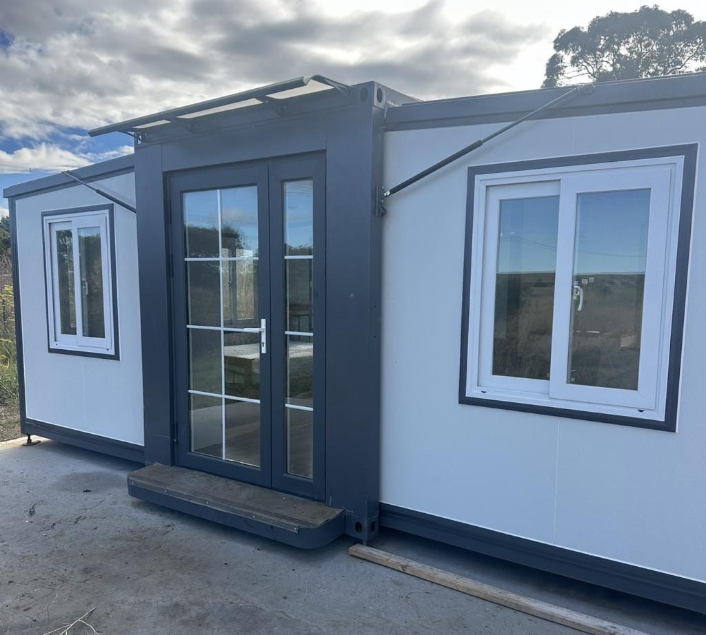 45 LEWISHAM RD, FORCETT, TAS 7173