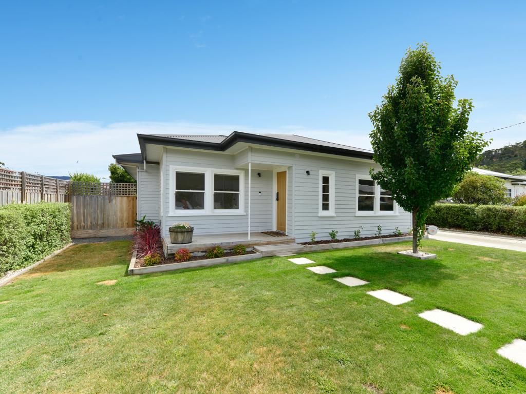 16 Fifth Ave, New Norfolk, TAS 7140