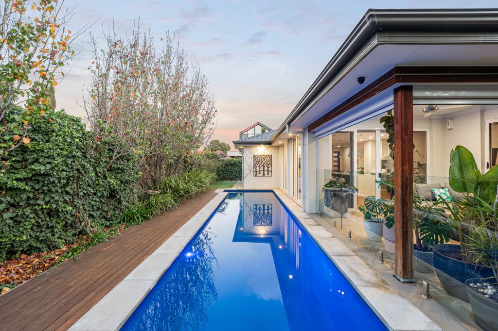 24 Fisher Pl, Mile End, SA 5031