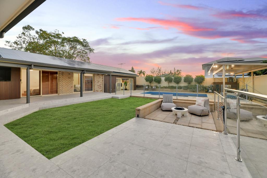 7 Harold Cl, Sinnamon Park, QLD 4073