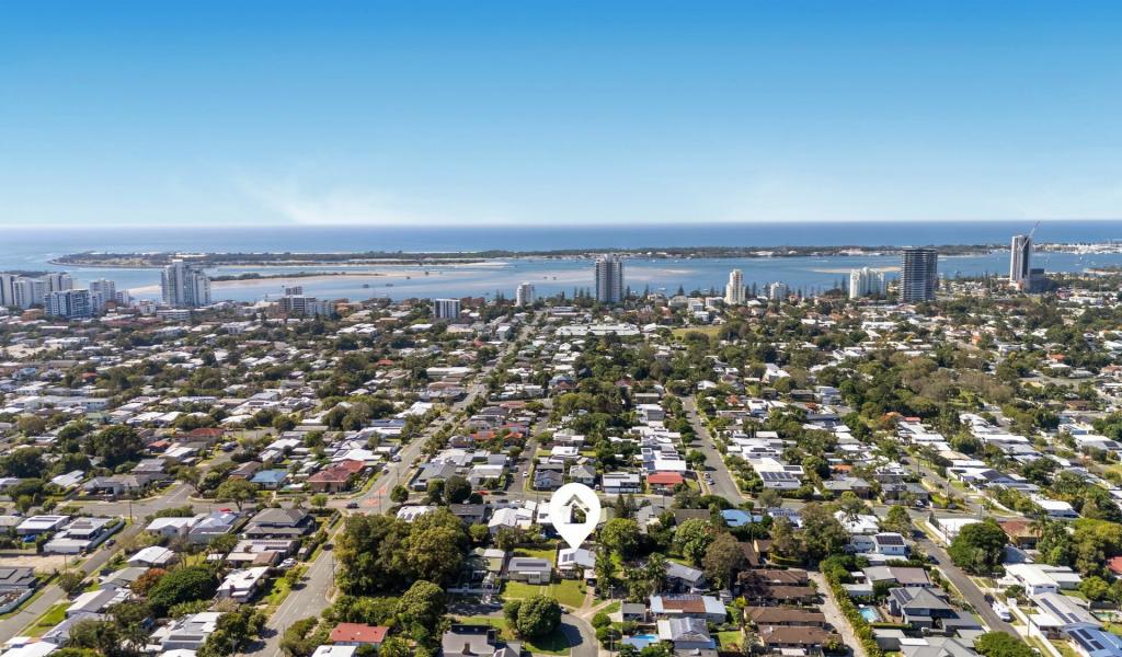 7 Algona St, Labrador, QLD 4215