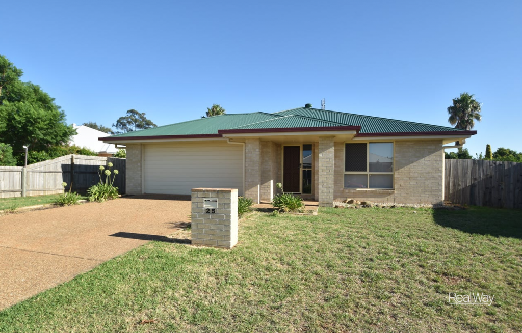 25 Sweeney St, Kearneys Spring, QLD 4350