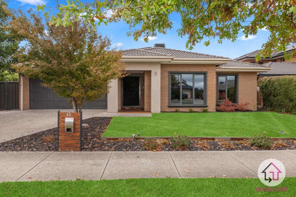 43 Mandalay Cct, Beveridge, VIC 3753