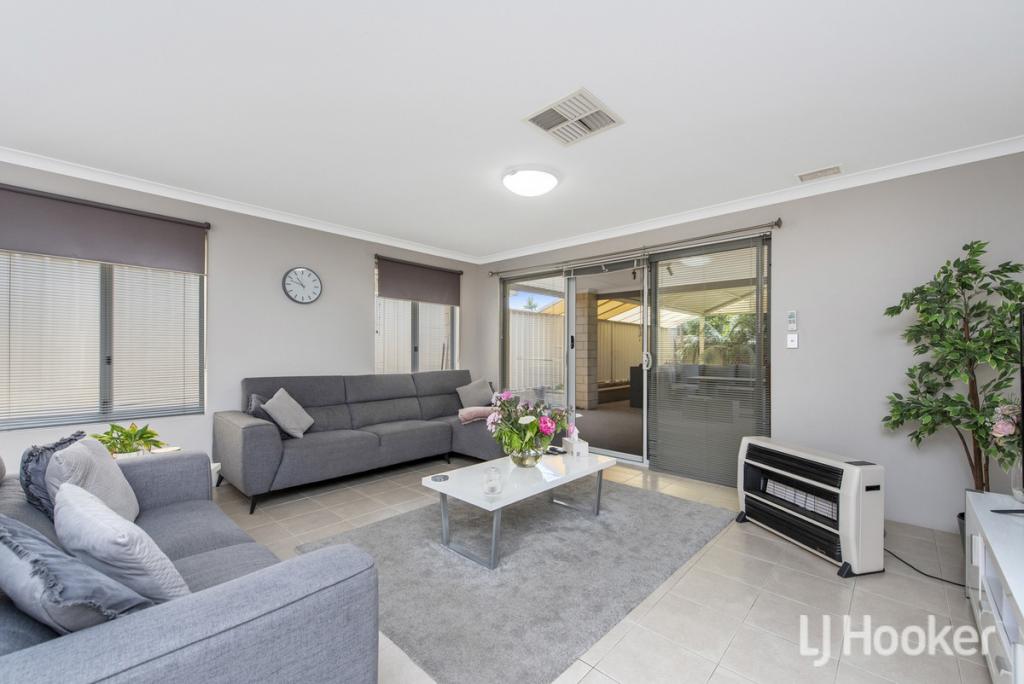 166 Badgerup Ave, Lakelands, WA 6180