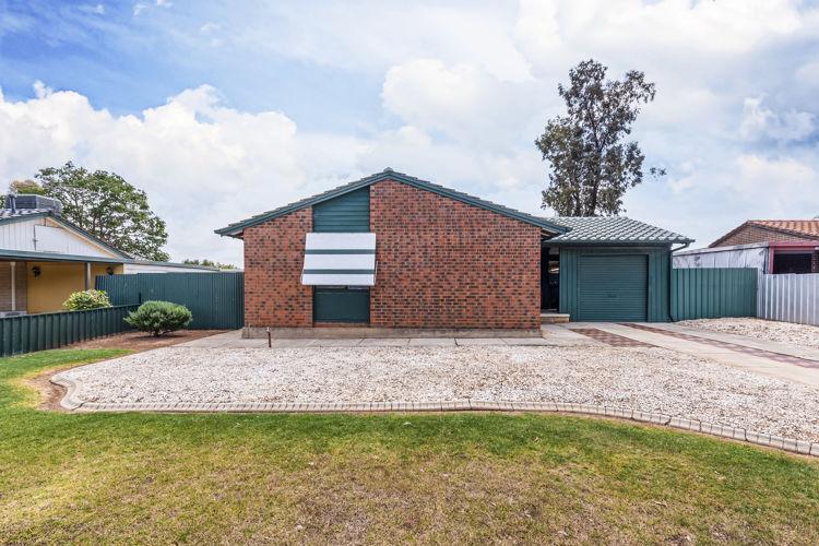 23 Illalong Cres, Munno Para, SA 5115